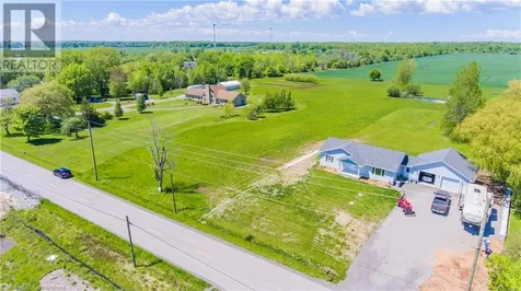 17 Lakeshore Road Wainfleet ON L0S 1V0