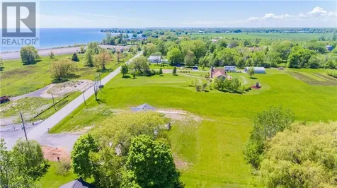 17 Lakeshore Road Wainfleet ON L0S 1V0