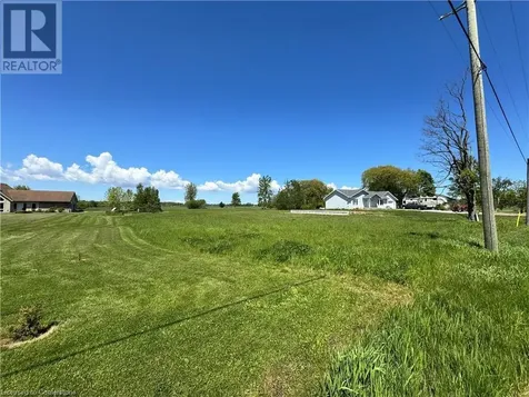 17 Lakeshore Road Wainfleet ON L0S 1V0