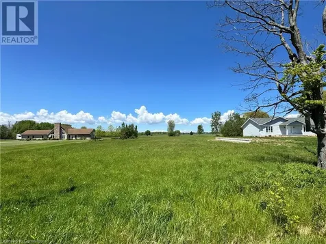 17 Lakeshore Road Wainfleet ON L0S 1V0