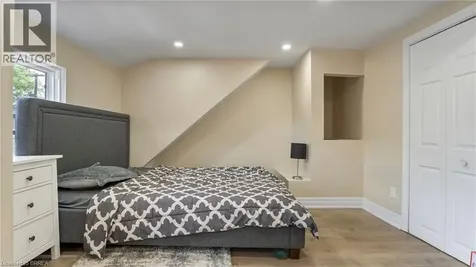 33 Highland Avenue Hamilton ON L8L 1Y8
