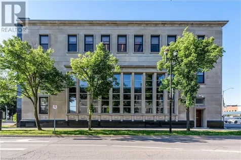 84 Market Street Brantford ON N3T 2Z7