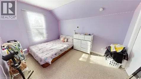22 Emilie Street Brantford ON N3S 1S4