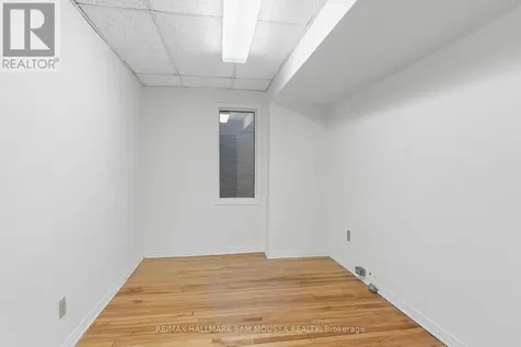 162-164 Metcalfe Street Ottawa ON K2P 1P2