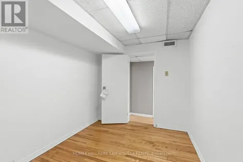 162-164 Metcalfe Street Ottawa ON K2P 1P2