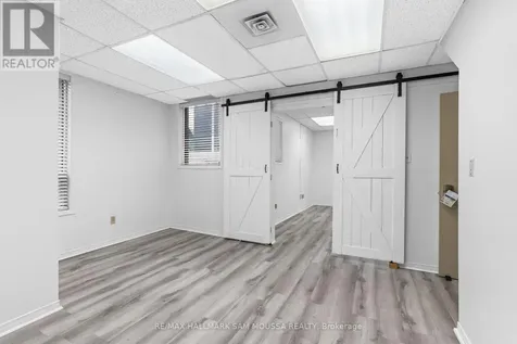 162-164 Metcalfe Street Ottawa ON K2P 1P2