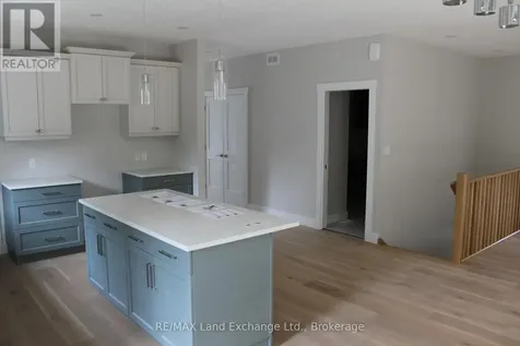 784 Campbell Avenue Kincardine ON N2Z 1W1
