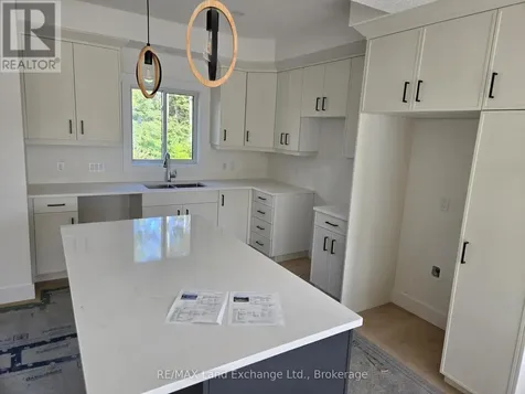 766 Campbell Avenue Kincardine ON N2Z 1W1