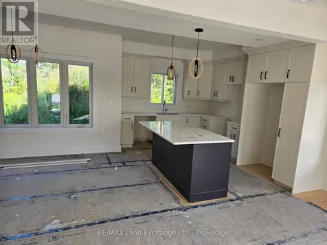 766 Campbell Avenue Kincardine ON N2Z 1W1