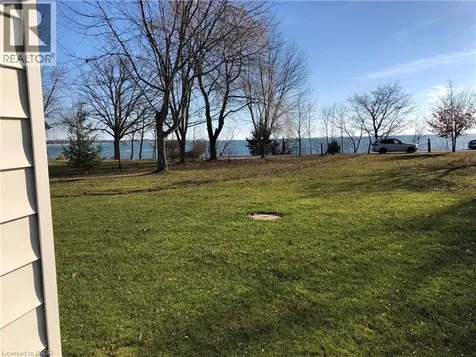 2823 Lakeshore Road Dunnville ON N1A 2W8