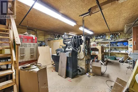 14 Conway Street Madawaska Valley ON K0J 1B0