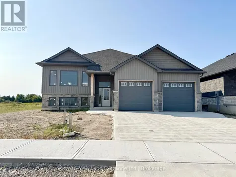 282 Ridge Street Saugeen Shores ON N0H 2C3