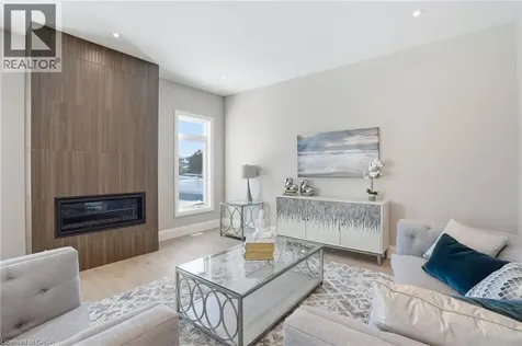 7 Klein Circle Ancaster ON L9G 3K9