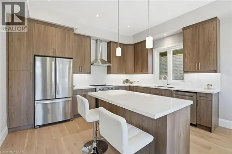 7 Klein Circle Ancaster ON L9G 3K9
