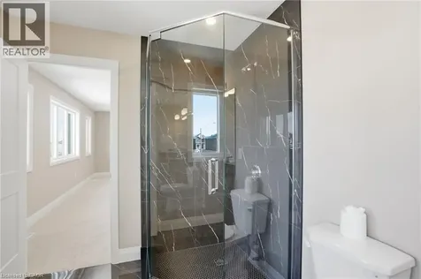 7 Klein Circle Ancaster ON L9G 3K9