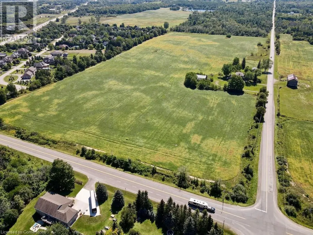 1748 Brock Road Freelton ON L9H 5E4