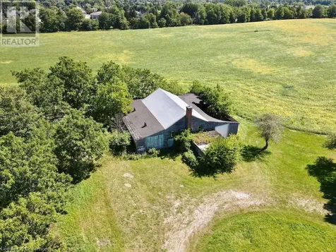 1748 Brock Road Freelton ON L9H 5E4