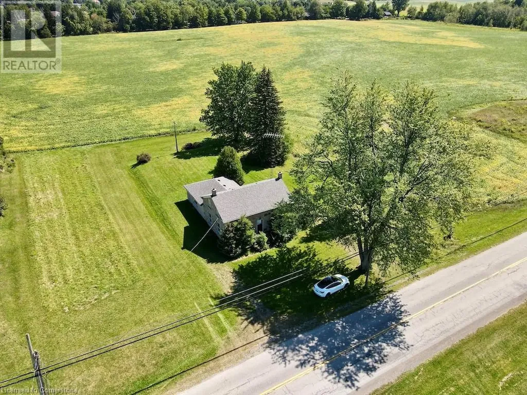 1748 Brock Road Freelton ON L9H 5E4