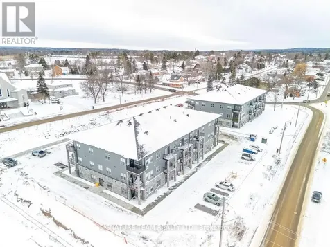 78A Queen Street Bonnechere Valley ON K0J 1T0