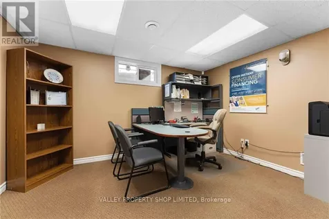 3436 Petawawa Boulevard Petawawa ON K8H 1X5