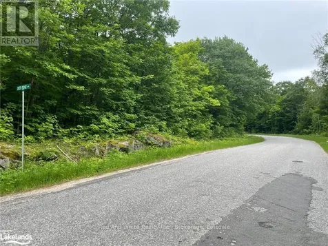 23 Ahmic Lake Road Magnetawan ON P0A 1A0