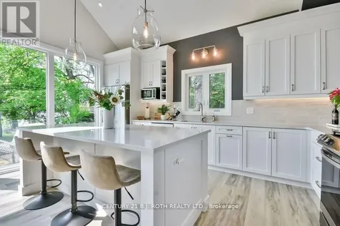 7426 Island View Street Ramara ON L0K 2B0