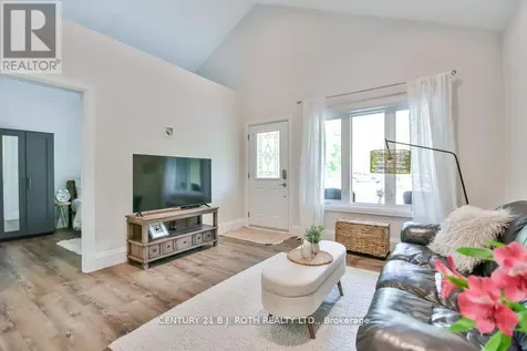 7426 Island View Street Ramara ON L0K 2B0