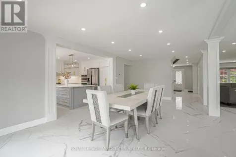 69 Raeview Drive Whitchurch-stouffville ON L4A 3G7