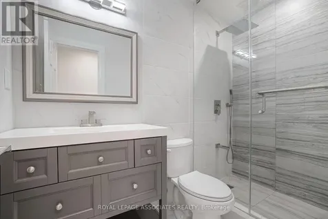 69 Raeview Drive Whitchurch-stouffville ON L4A 3G7
