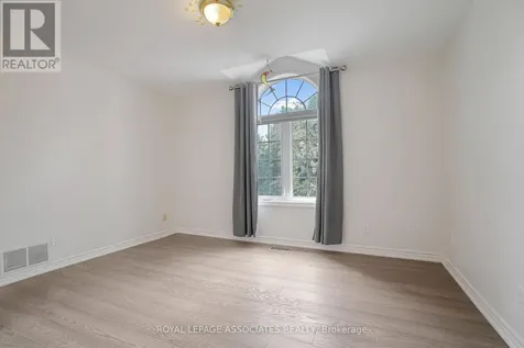 69 Raeview Drive Whitchurch-stouffville ON L4A 3G7