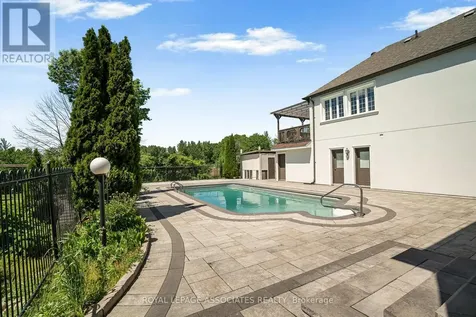 69 Raeview Drive Whitchurch-stouffville ON L4A 3G7