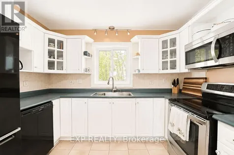 384 Carnegie Beach Road Scugog ON L9L 1B6