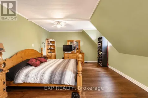 384 Carnegie Beach Road Scugog ON L9L 1B6
