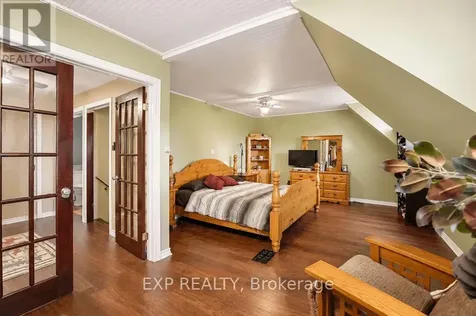 384 Carnegie Beach Road Scugog ON L9L 1B6