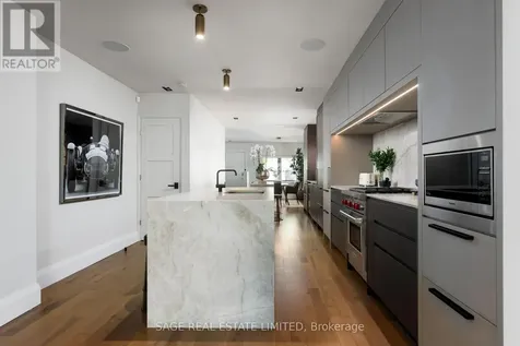 979 Broadview Avenue Toronto (broadview North) ON M4K 2R9