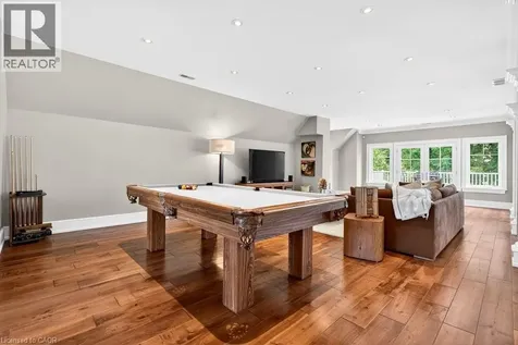 162 Fruitland Avenue Burlington ON L7N 1W7