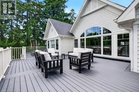 162 Fruitland Avenue Burlington ON L7N 1W7