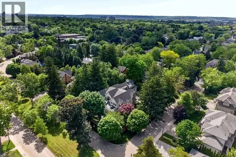 162 Fruitland Avenue Burlington ON L7N 1W7