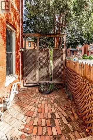 270 Queen Street South Hamilton ON L8P 3T3