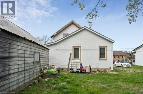 26 Albina Street Welland ON L3C 1P3