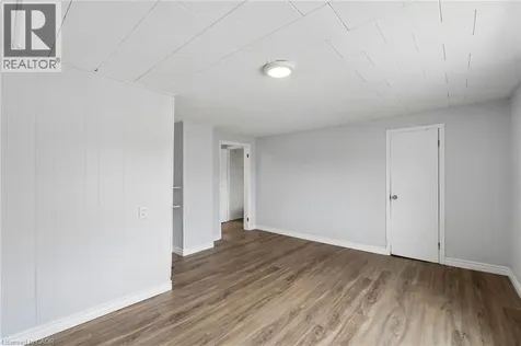 26 Albina Street Welland ON L3C 1P3