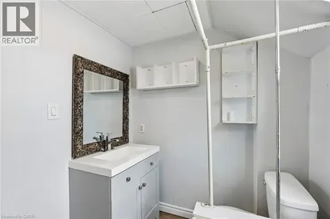 26 Albina Street Welland ON L3C 1P3
