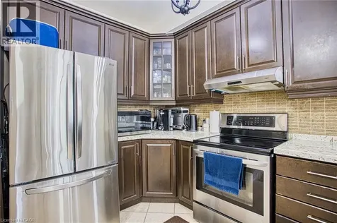 206 Springstead Avenue Stoney Creek ON L8E 6E8