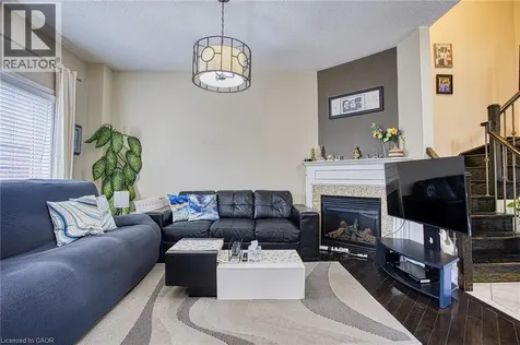 206 Springstead Avenue Stoney Creek ON L8E 6E8