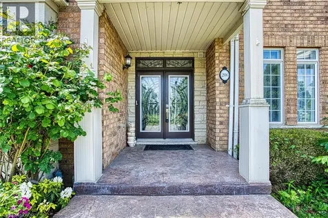 206 Springstead Avenue Stoney Creek ON L8E 6E8