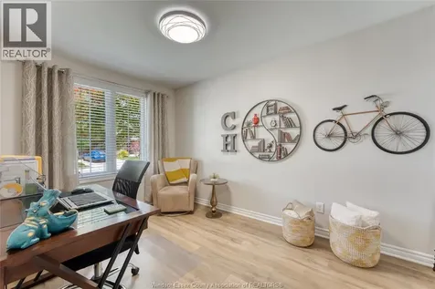 11095 Sturgeon Street Windsor ON N8P 1M4