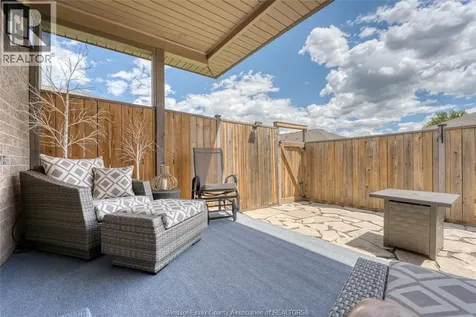 11095 Sturgeon Street Windsor ON N8P 1M4