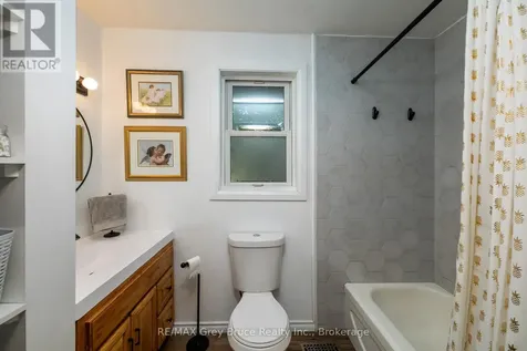 160 Grey Street West Southgate ON N0C 1B0