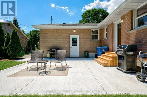 138 Woods Street Stratford ON N5A 1M4