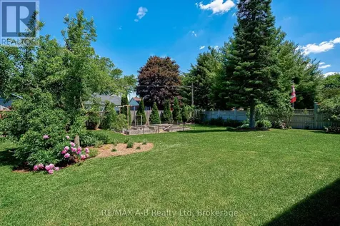 138 Woods Street Stratford ON N5A 1M4